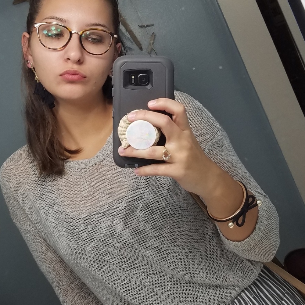 Meet your Posher, Cayla